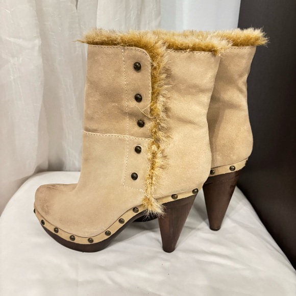 Seychelles Crypt SAND TAUPE SUEDE Studded Fur CUFF Boot Size 7.5 - Picture 4 of 10